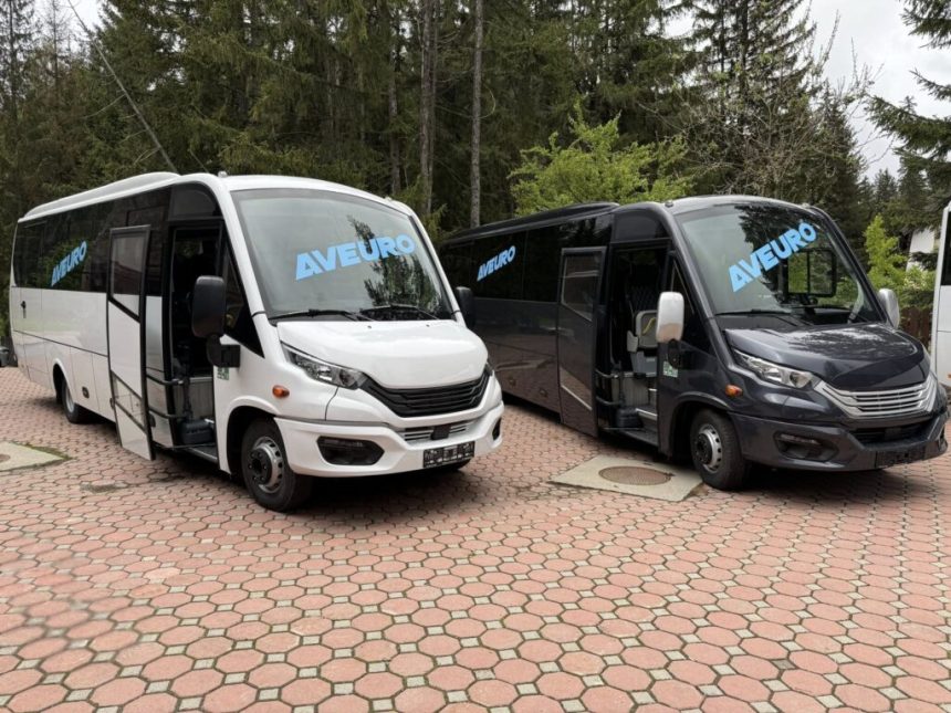 microbuzele electrice fabricate la campina isi fac loc pe piata europeana s au impus rapid in franta