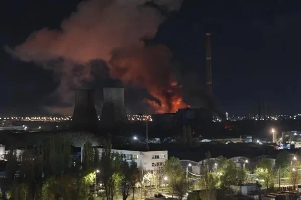 Explozie in Capitala urmata de incendiu la CET Vest Fluctuatii severe ale electricitatii
