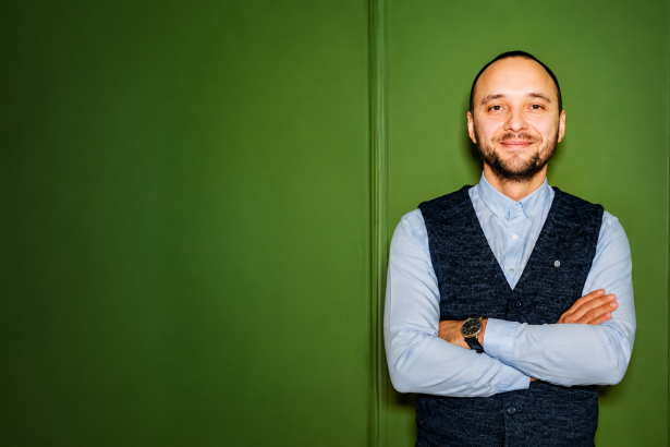 123Credit isi intareste prezenta in Capitala si Ilfov Catalin Marin devine liderul regiunii